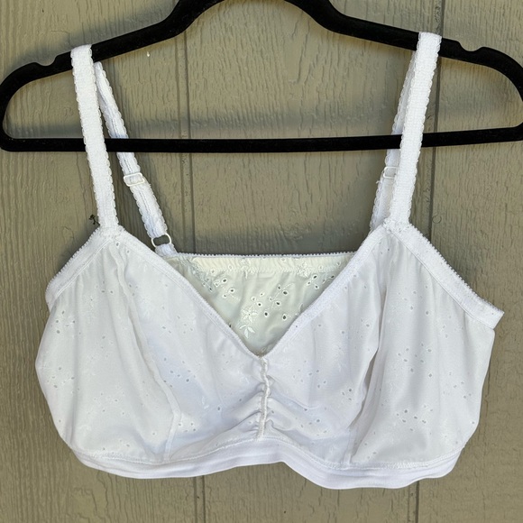 Torrid White Embroidered Bralette, Size 2xl - Picture 5 of 9